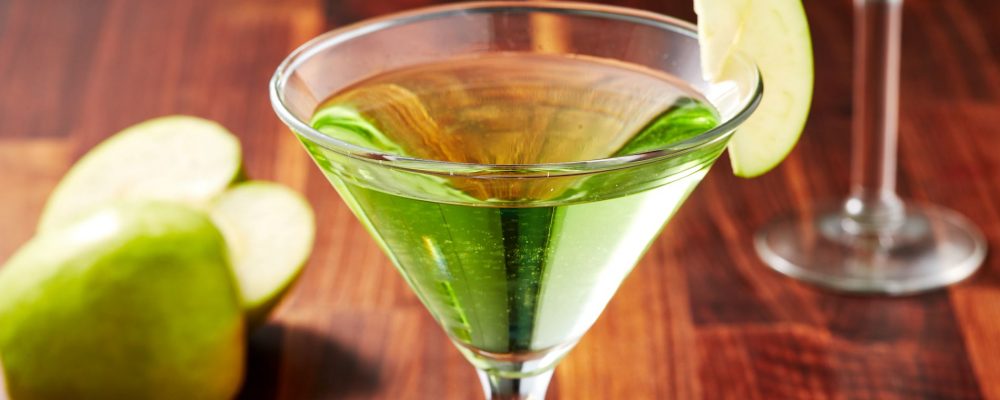 delish-190815-appletini-0326-landscape-pf-1566334130 delish-190815-appletini-0326-landscape-pf-1566334130